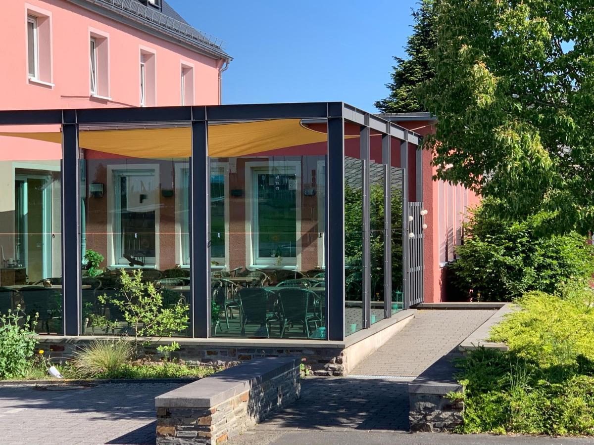 Am Flugplatz Hotel Restaurant Lautzenhausen Exterior foto